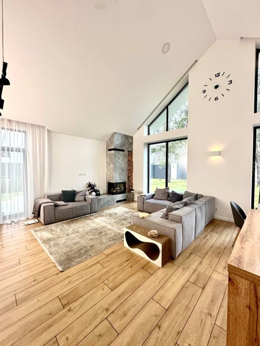 АВТОНОМНИЙ Сучасний будинок у Лісовій Бучі з ремонтом ! 11 соток !!