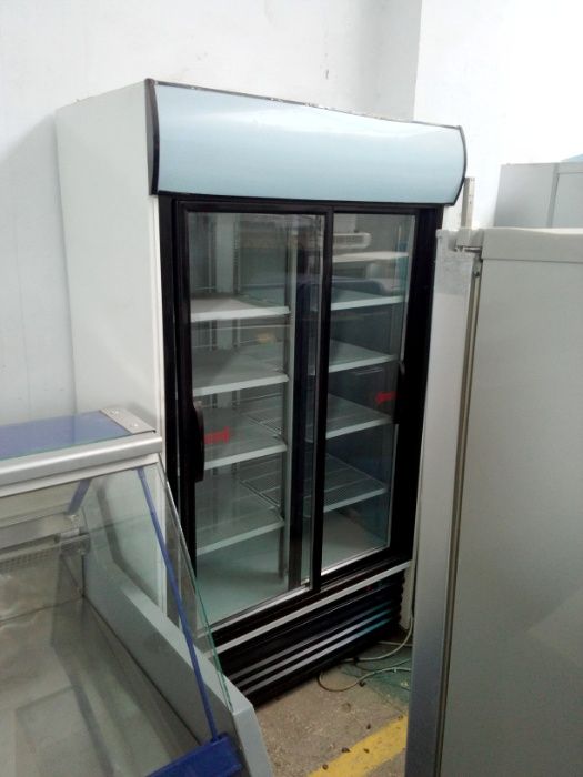холодильное оборудование,витрина , шкаф 2-х дверный , ветрина