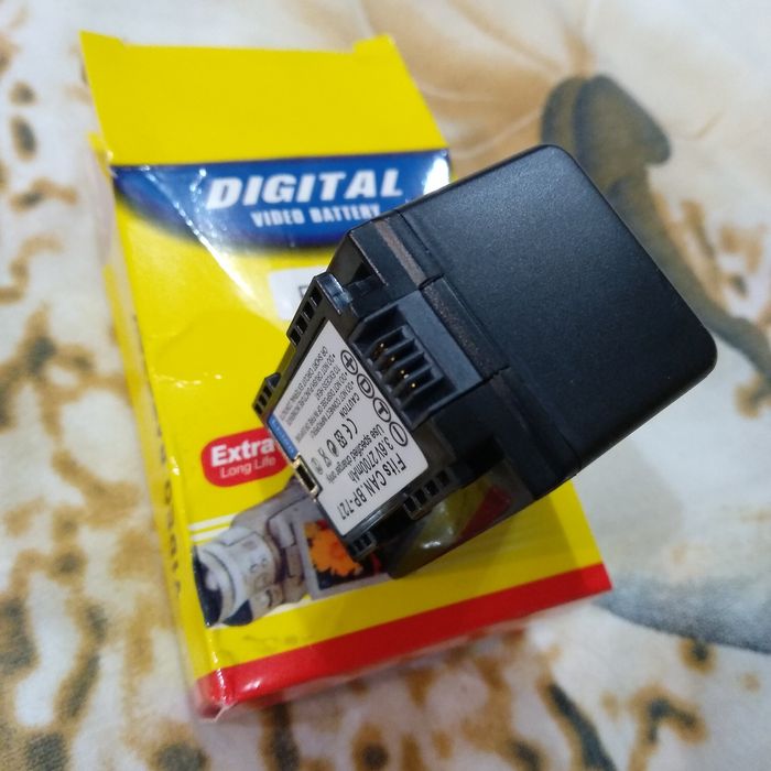 Акумулятор Canon BP-727 (2700 mAh, 3.6V, Li-Ion) для LEGRIA HF, VIXIA