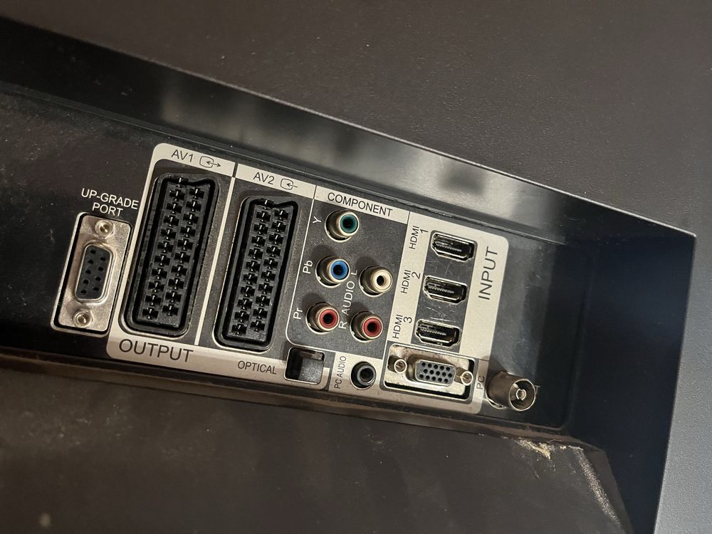 Daevoo 42 calowy hdmi