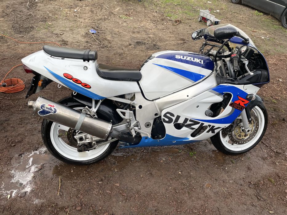 Suzuki GSXR 600 Srad na kat.A2
