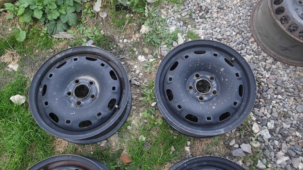 Felgi stalowe Stalówki 5x100 14 5J ET35 Vw Polo Seat Ibiza