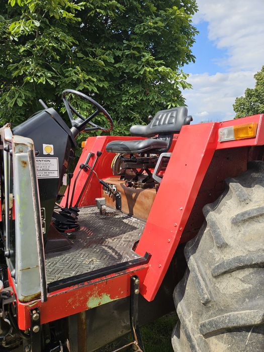 Massey  Ferguson 698 4x4 zwinny mocny i ekonomiczny