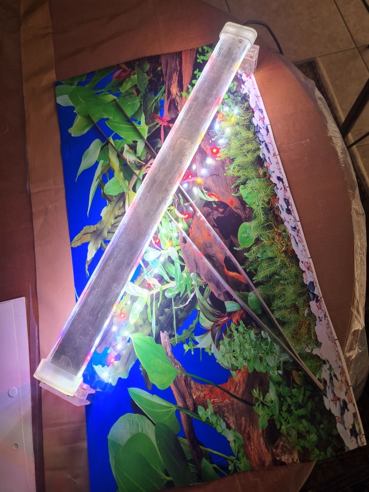 Calha extensivel led com temporizador