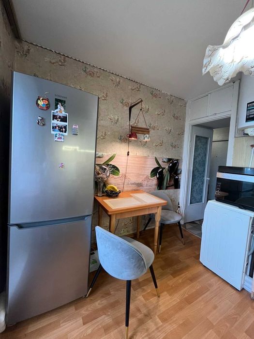 Продам 1-к видовую квартиру ул. Энтузиастов 27 возле м. Левобережная!