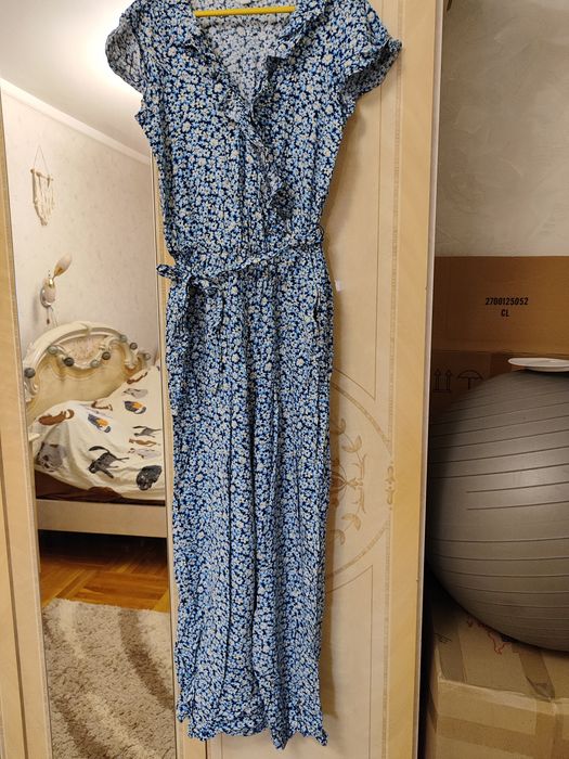 Літній комбінезон , розмір 34(хс)