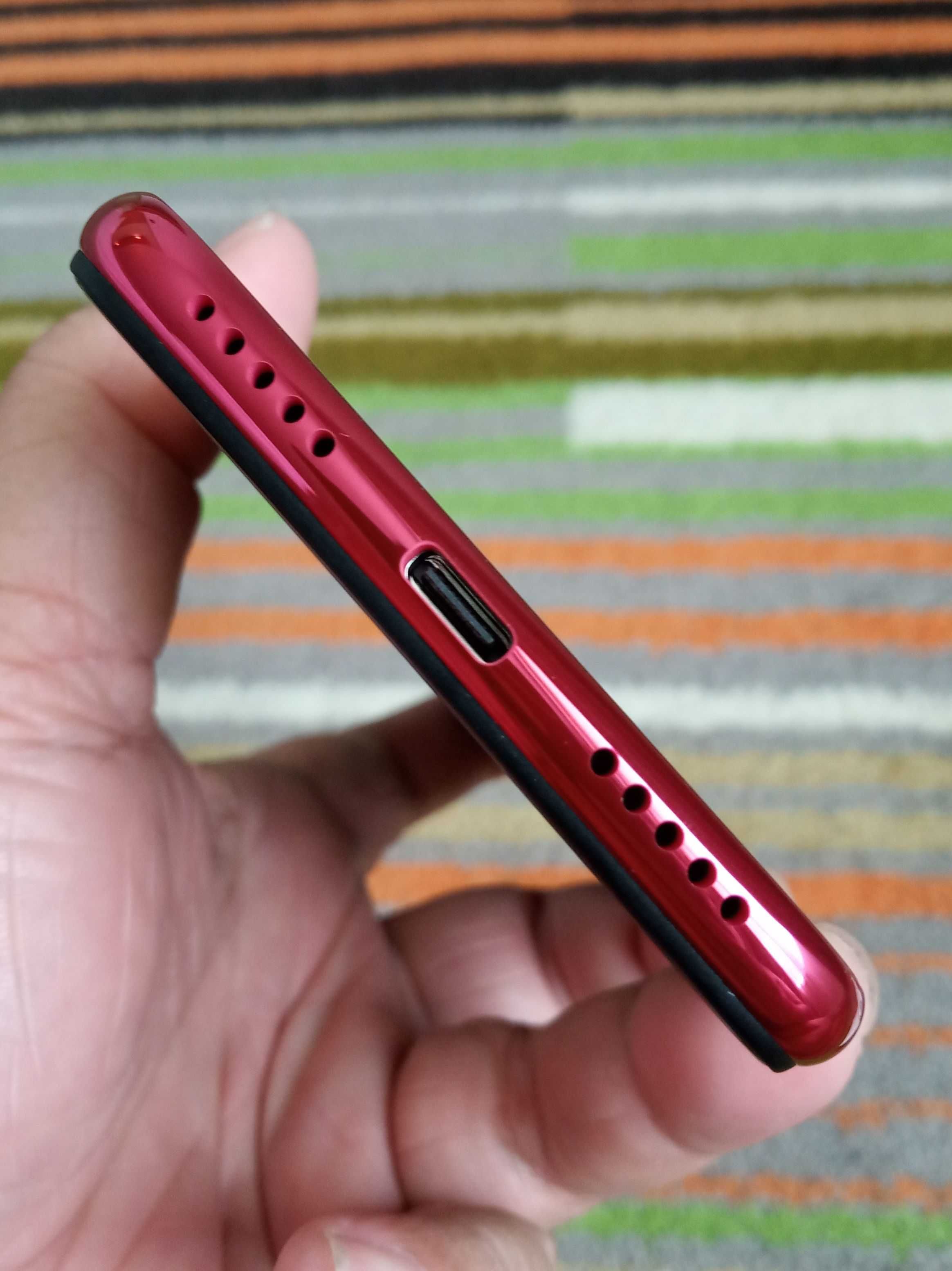 Xiaomi Redmi Note 7 в состоянии нового. Память 4/128 Камера 48 Мп.