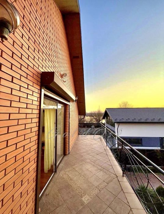 Оренда будинку 170кв.м, газове опалення.На березiДнiпра.Осокорки