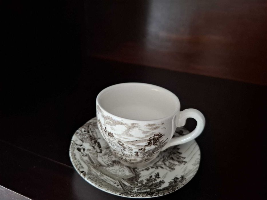 Chávena de café porcelana inglesa
