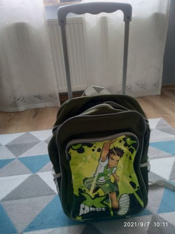 Plecak szkolny  na kółkach dla chłopaka