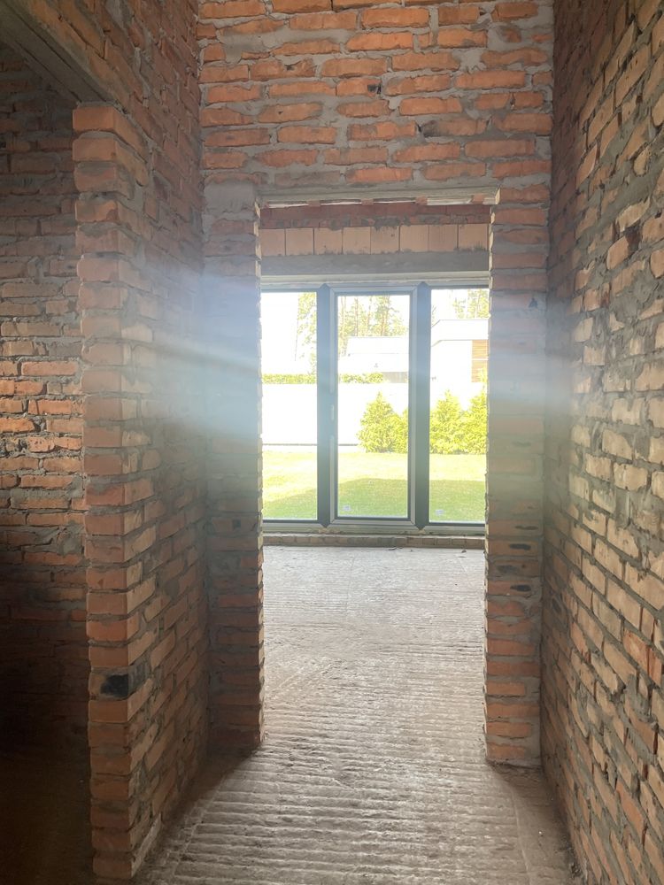 Ексклюзивний одноповерховий будинок у Ворзелі з панорамними вікнами!