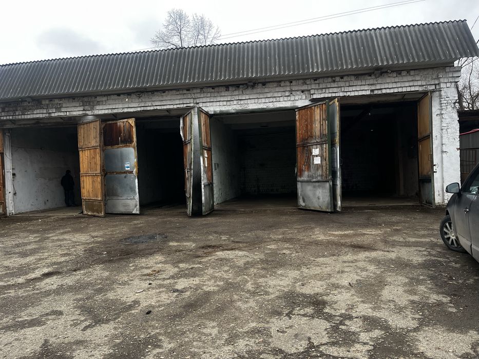 Продам 4 великих гаражі