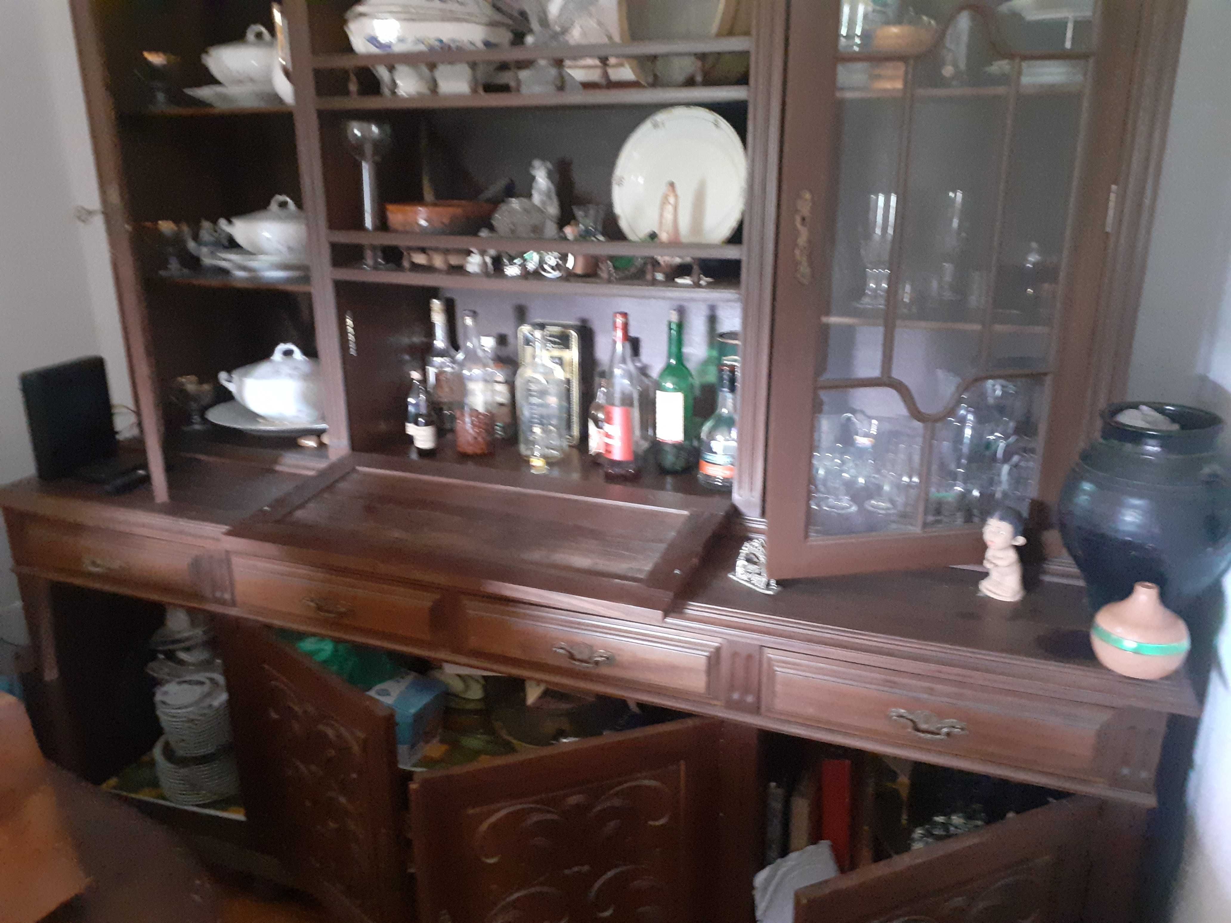 Movel sala c/ mini-bar e cristaleira