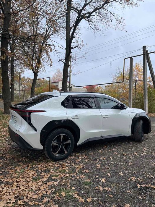 Toyota bZ4X 2023 I покоління,  71.4 kWh (218 к.с) 4WD