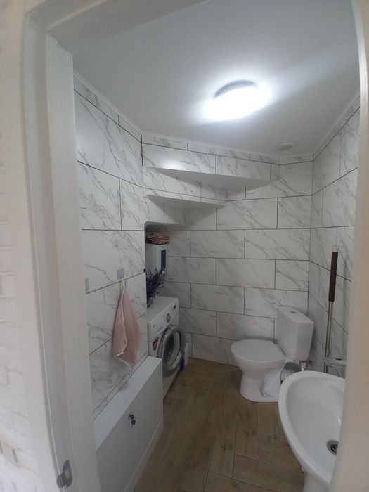 Продаётся часть дома  два этажа Верхняя Хортица