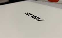 ASUS X550 biały