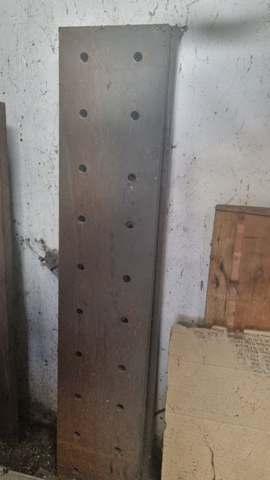 Stół spawalniczy 2000x1000 x200 system 16 mm siatka 100x100 Komplet