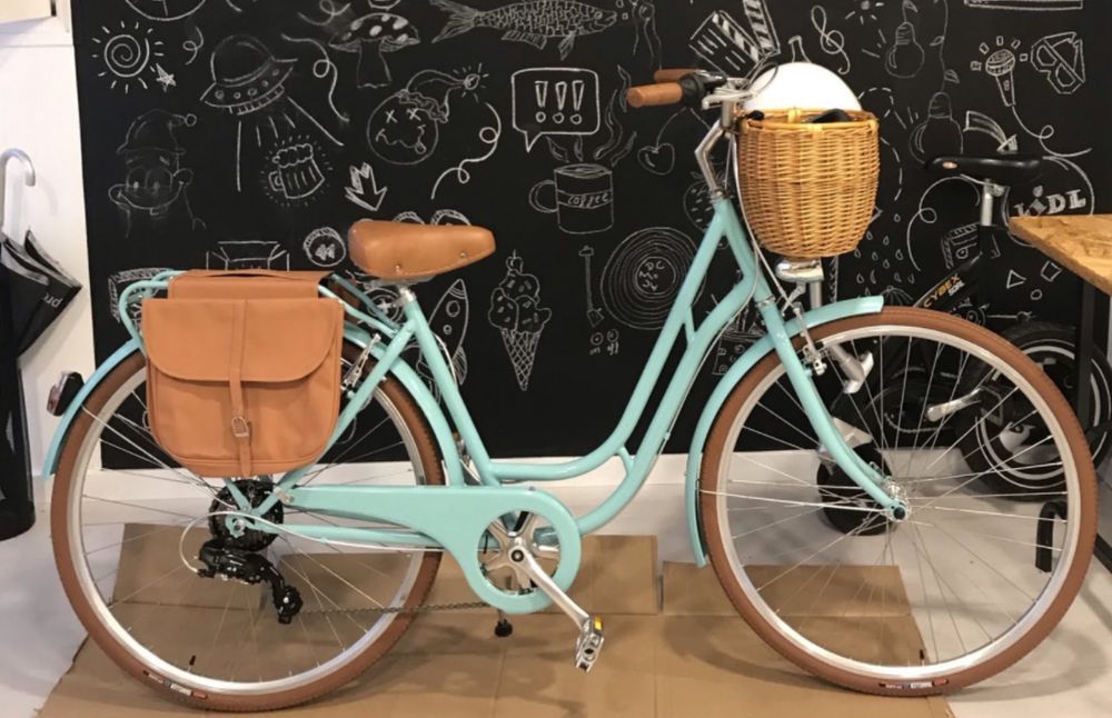 Bicicleta clássica tipo pasteleira