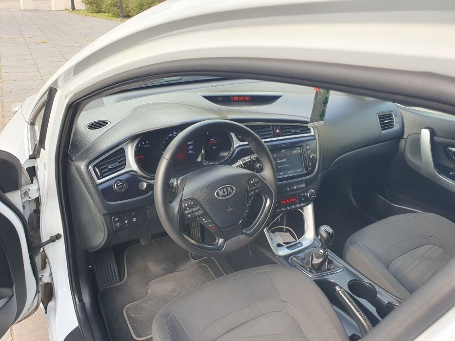 Kia Ceed, zadbana, po serwisie, bogate wyposażenie, mały przebieg