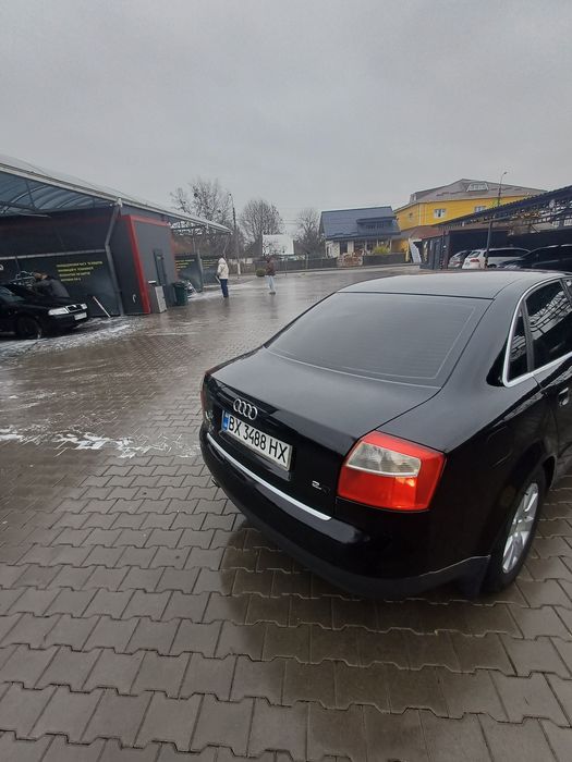 Ауді а4 б6,2002 року,2.0 газ бензин.