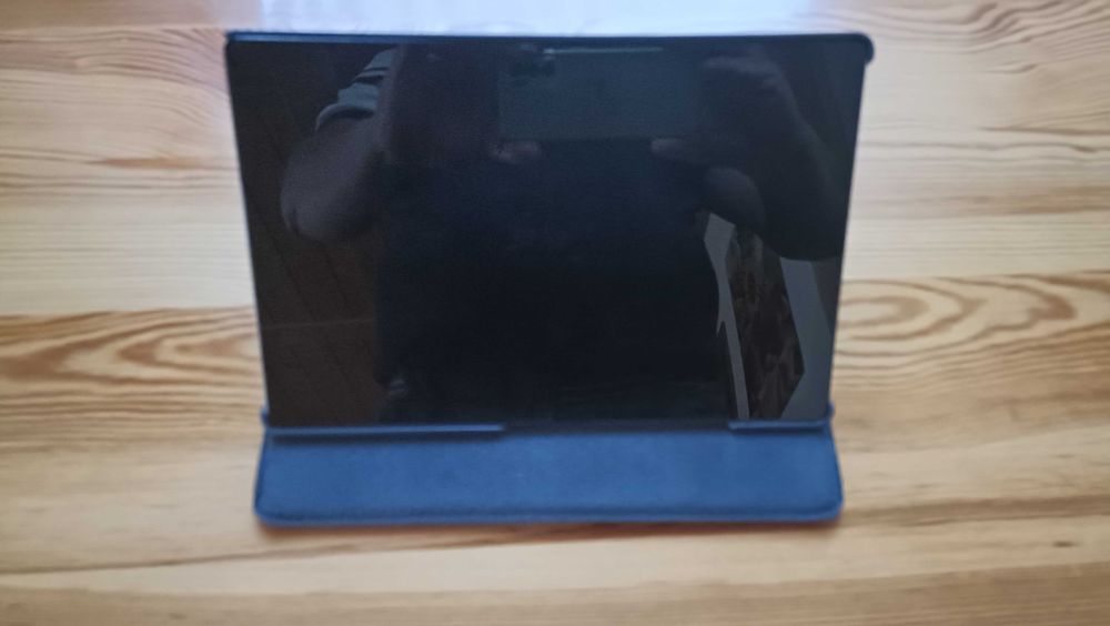 Tablet Samsung SM-X200 jak nowy + akcesoria