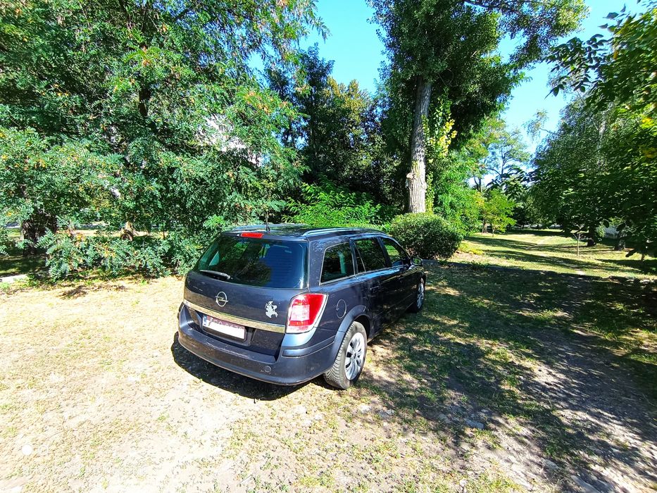 Автомобіль Opel Astra H