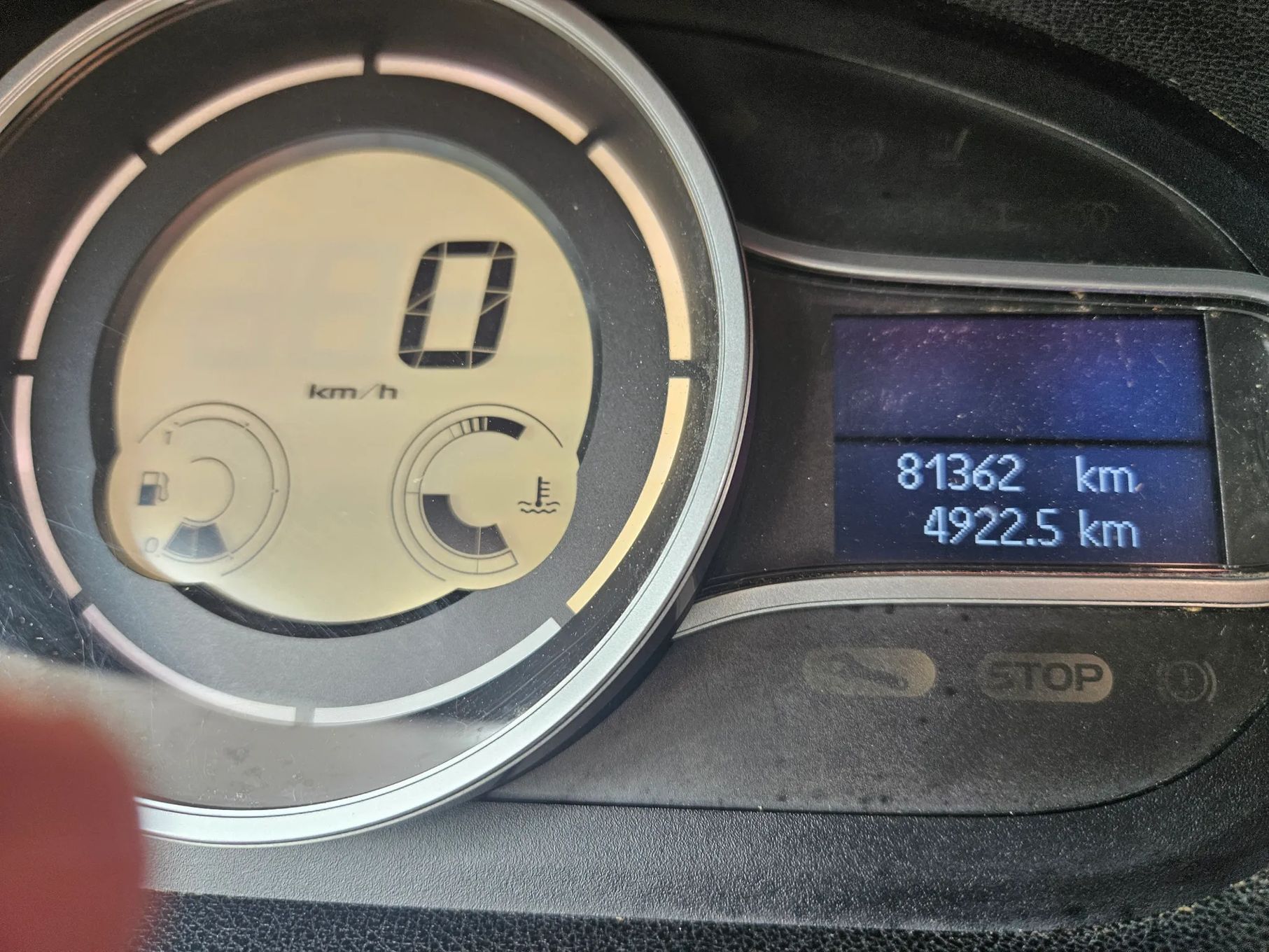 Renault Megane 1,6 16V nawigacja 81 000 km śliczna zarejestrowana