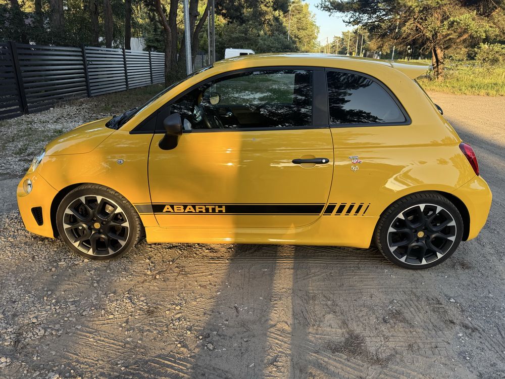 Abarth 595 competizione
