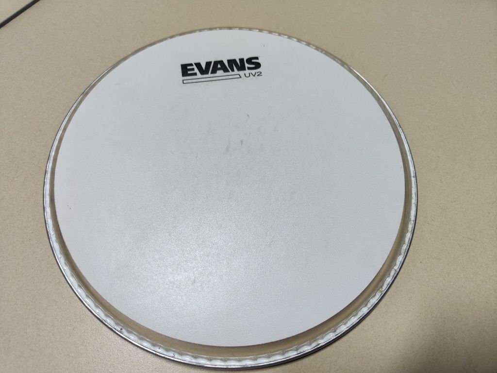 Naciąg Evans UV2 coated 10"
