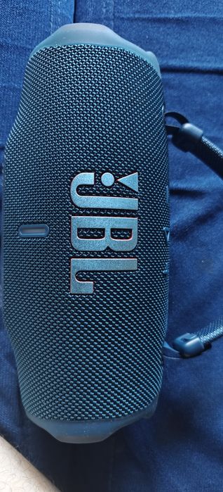 Sprzedam JBL charge 6