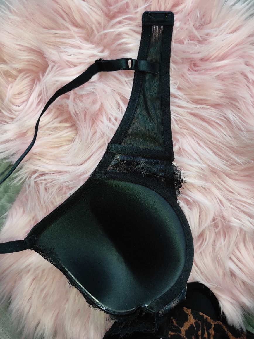 Леопардовий бюстгальтер з push-up  бренд hunkemoller