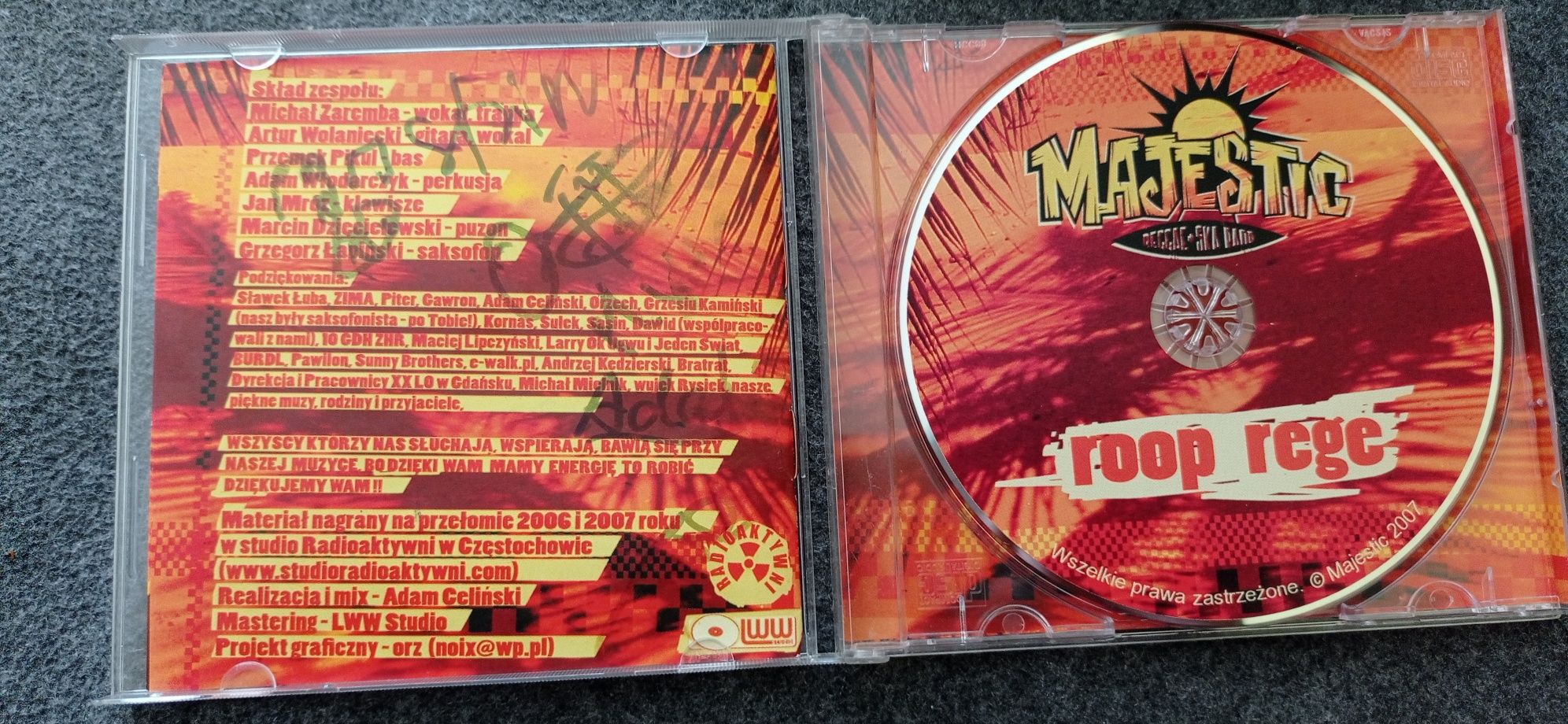 Majestic roop rege CD autografy