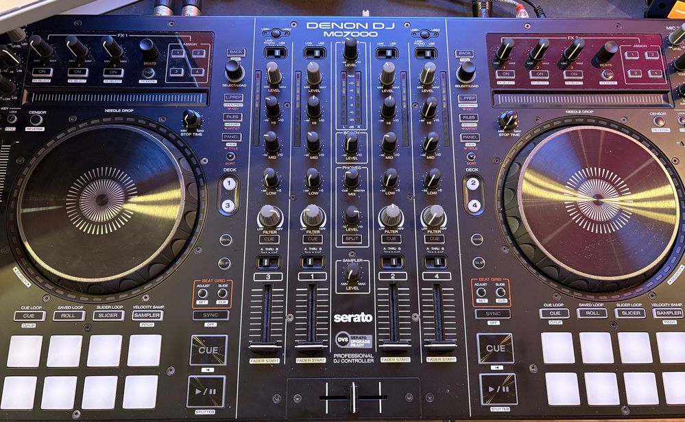 Kontroler Denon Dj MC 7000 MC7000