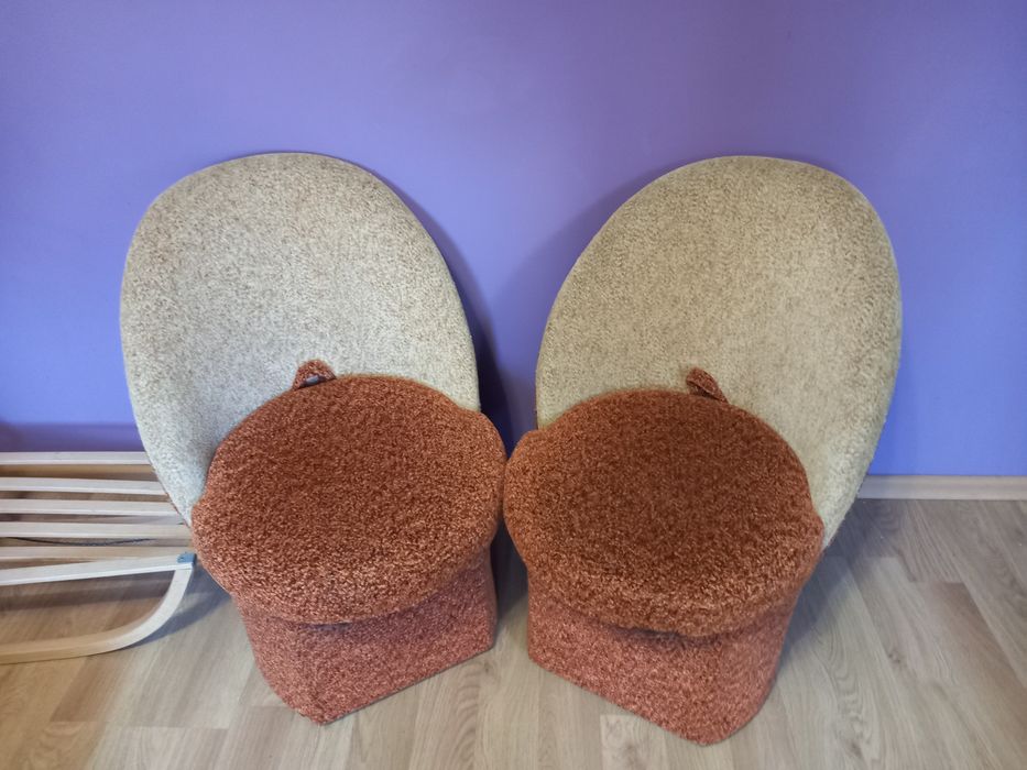 Sprzedam stolik z fotelami