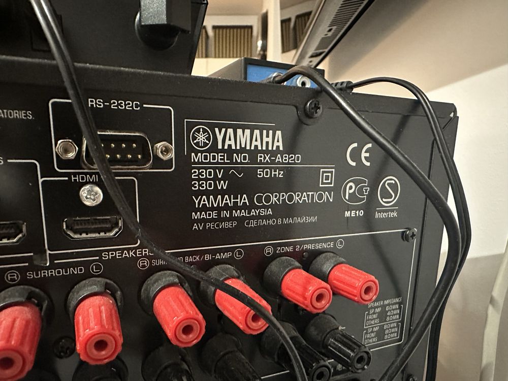 Amplituner Yamaha Aventage RX-A820