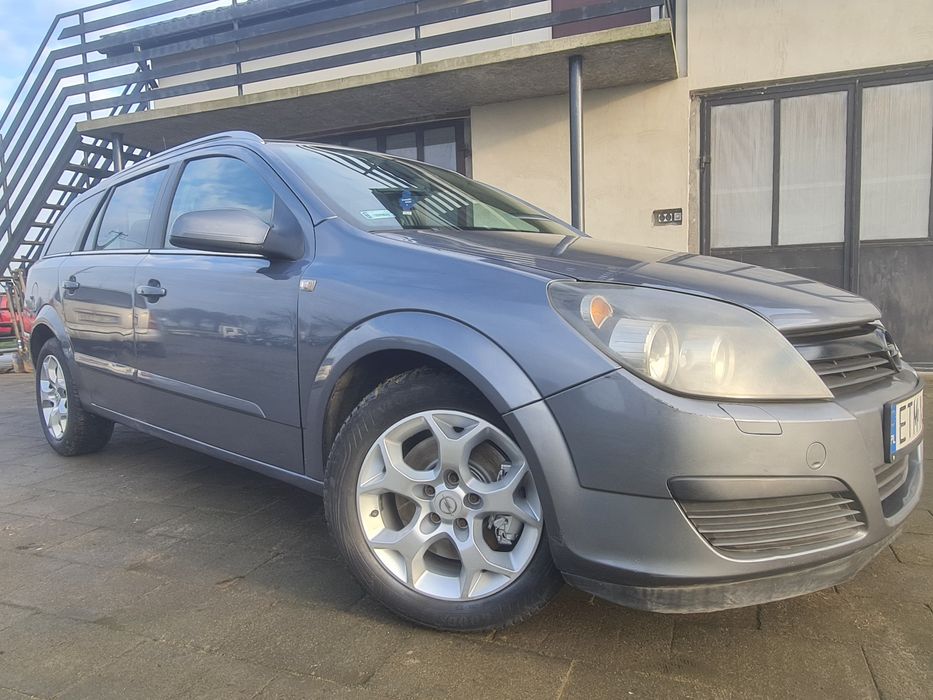 Opel Astra 1.9CDTI 150KM parktronik alu16" klimatronik