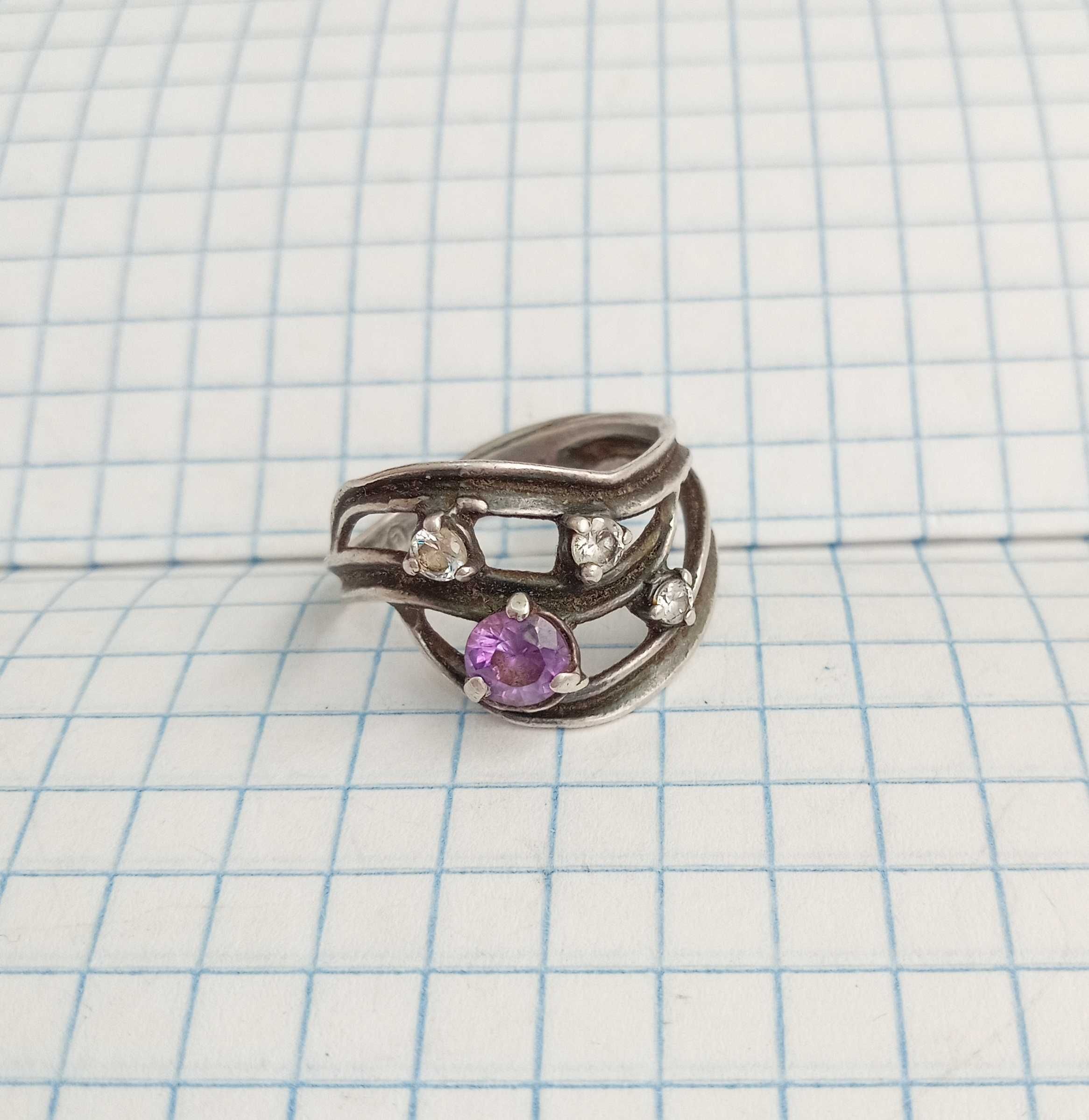 Перстень з камнями кольцо Срібло 925 проба. розмір 18. Вінтаж