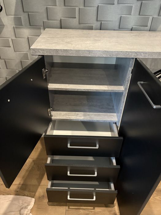 Komoda  / Beton+ Czarny mat