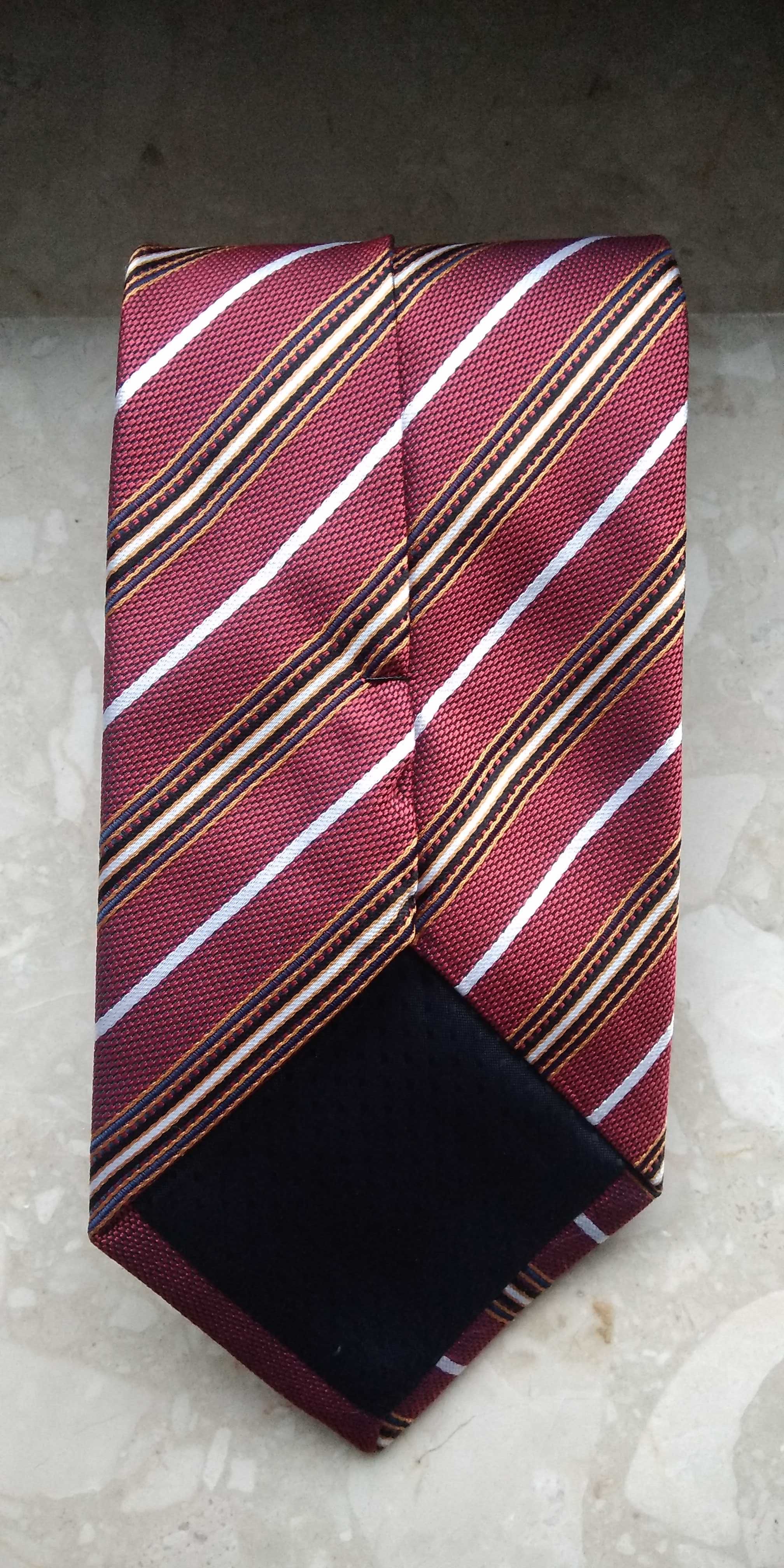 Krawat męski czerwony