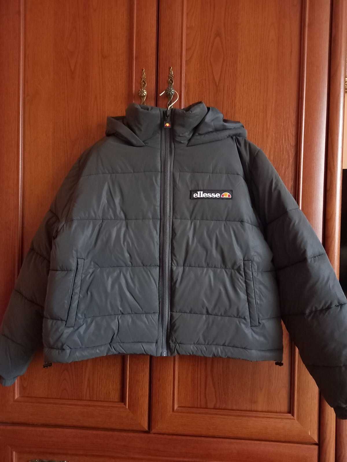 Укорочена куртка Ellesse