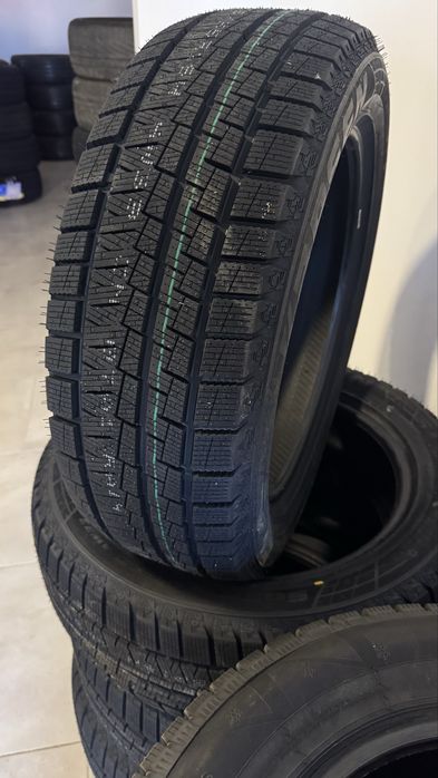 255 50 R19 Kapsen Шини зимова гума покришки