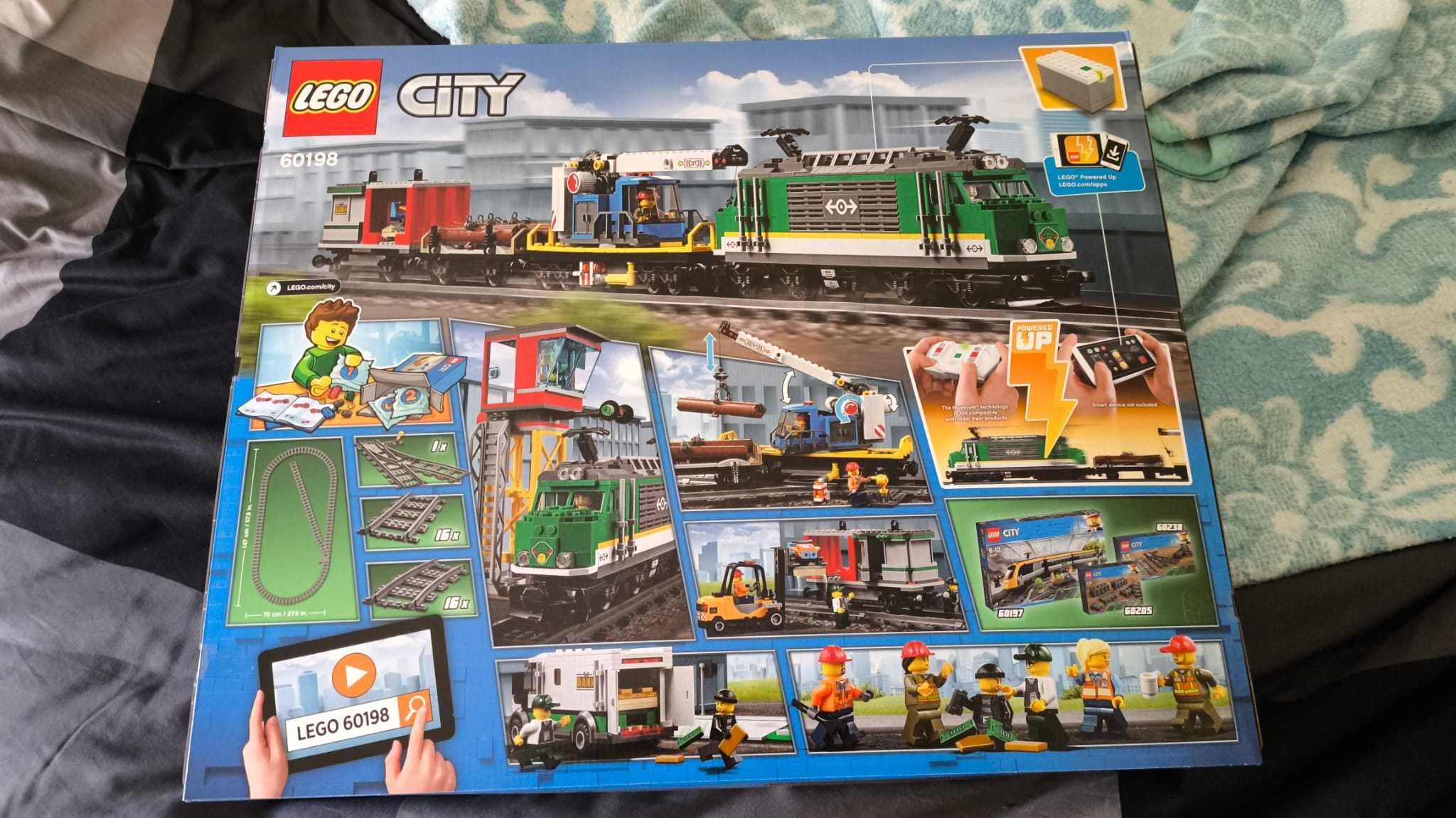 LEGO City Comboio de Carga - 60198