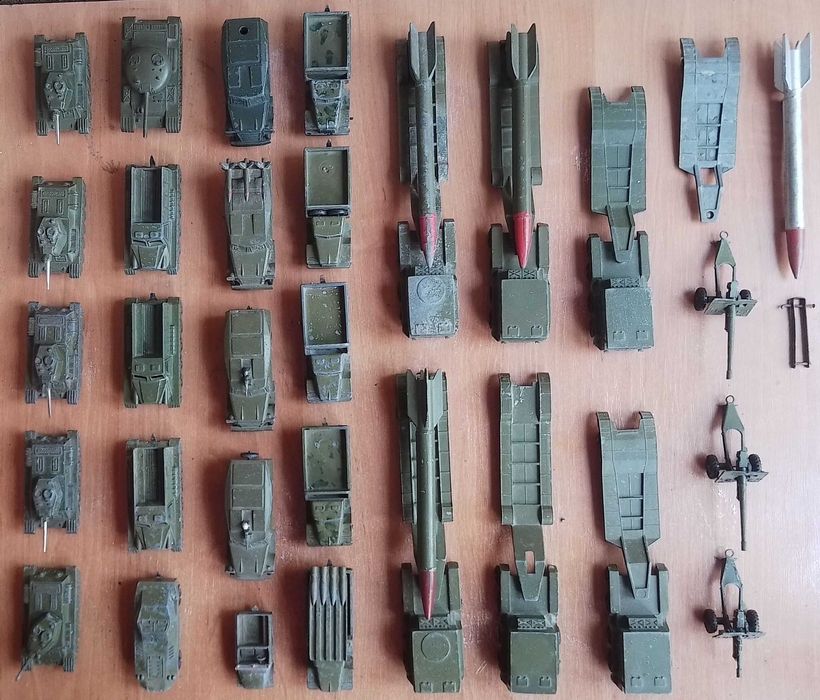 игрушки ссср техника металл пластик