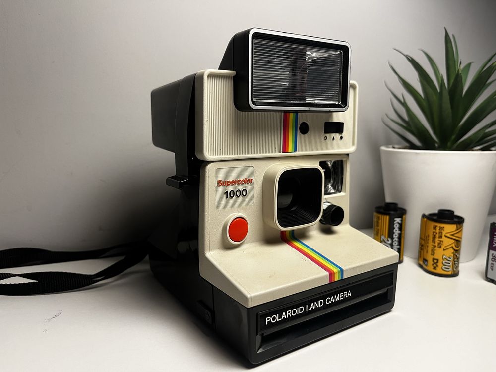 Polaroid Supercolor 1000 z lampą blyskową - analogowy z kolekcji