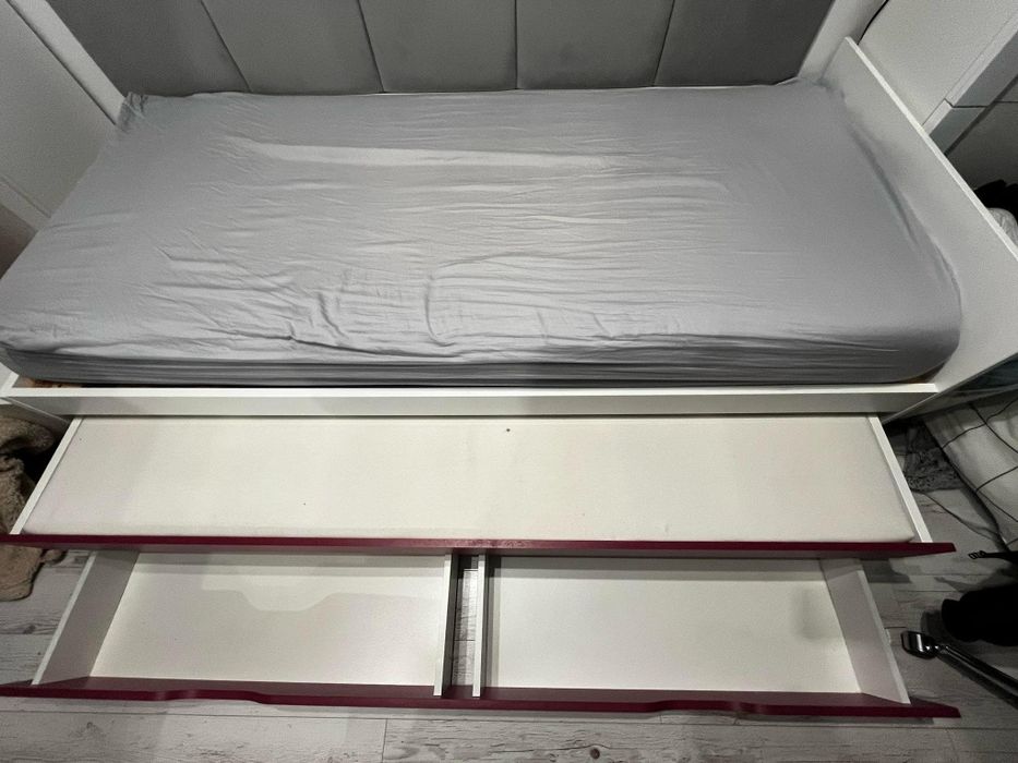 Łóżko z materacami rozm 90x200, fuksja