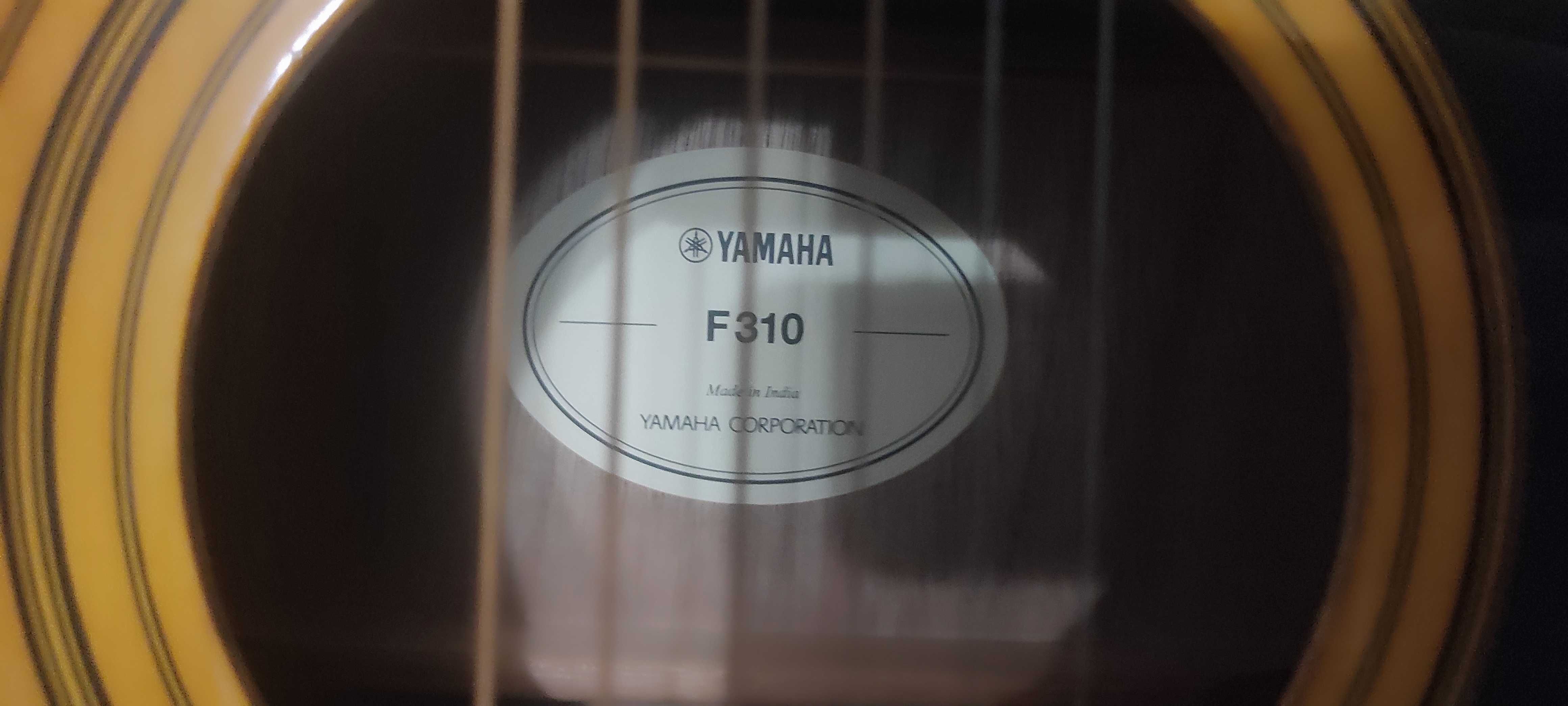 Нова гітара Yamaha f310, made in India.  З чохлом на якому візерунок
