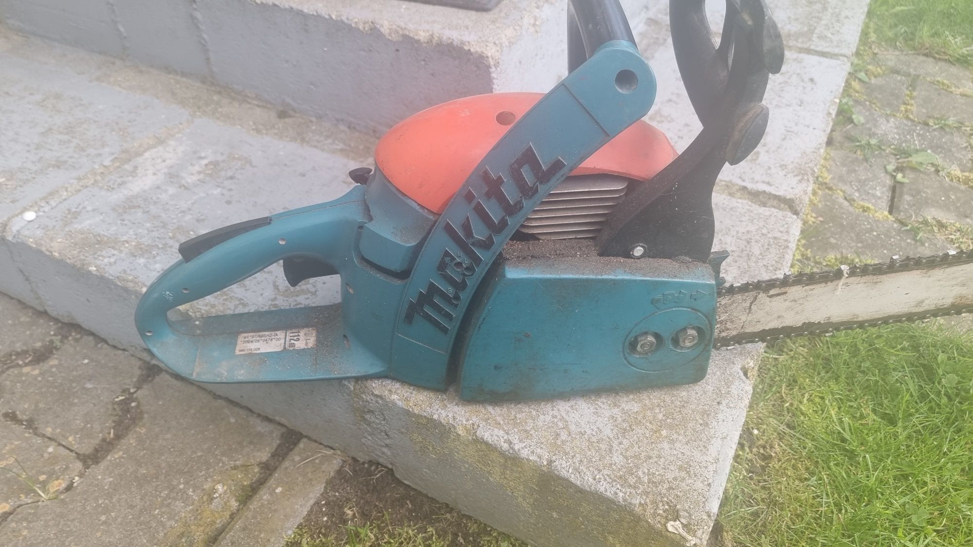 Makita DCS 4610 nie odpala