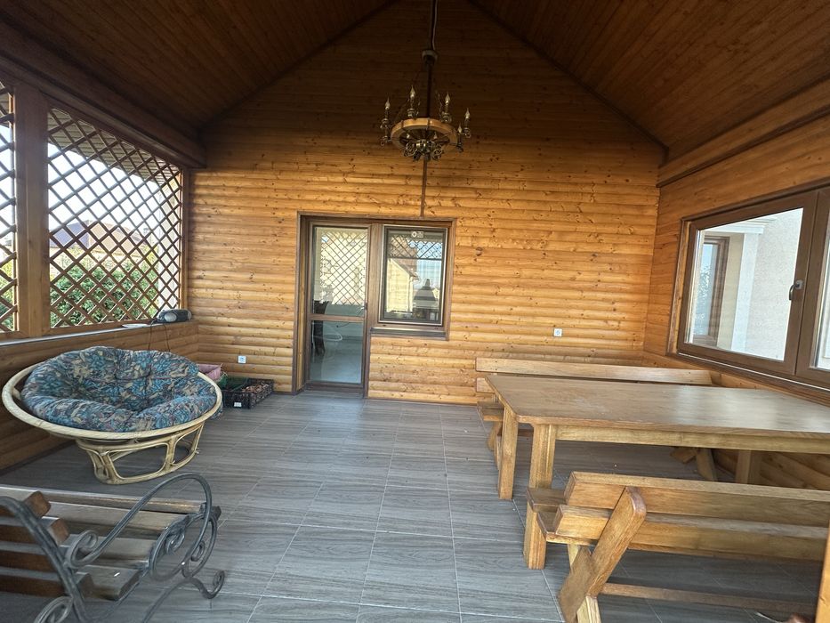 Оренда будинку з дизайнерським ремонтом