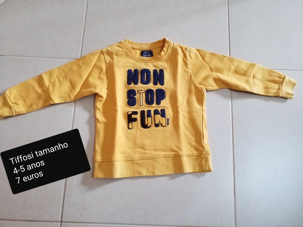 Camisolas Tiffosi tamanho 4-5 anos