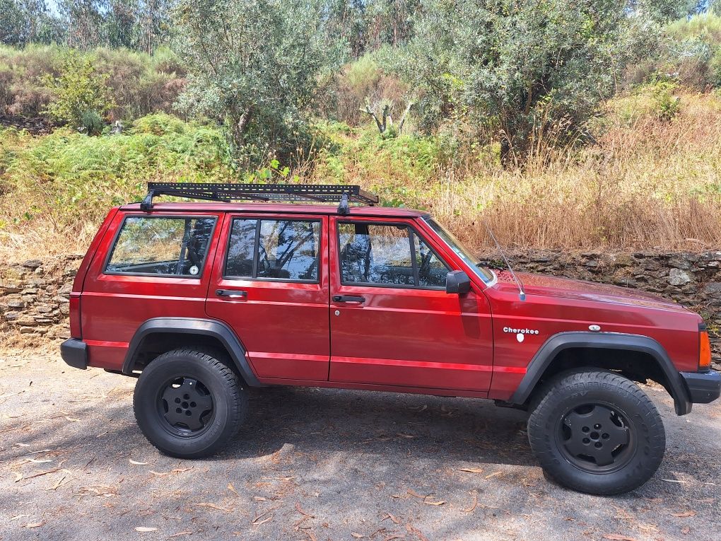 Jeep Cherokee XJ 2.1